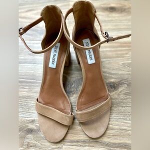 Steve Madden IRENEE TAN NUBUCK Sandles Size 7.5 EUC